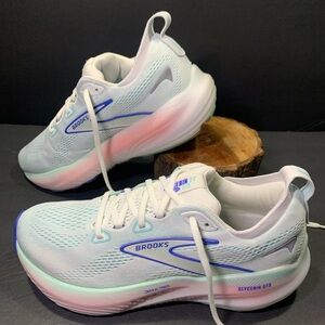 Brooks Glycerin 22 GTS Women’s White Pink  Running Walking Sneakers Size- 8.5